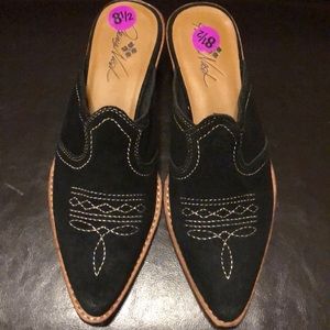 Patricia Nash cowboy style mules, size 8.5
